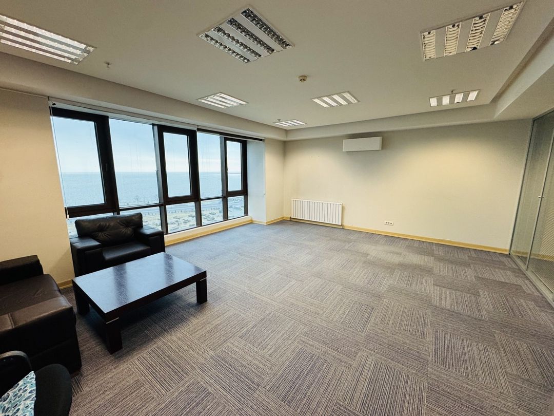 İcarəyə verilir 3 otaqlı ofis 110 m² — Ofis, Bakı (2)