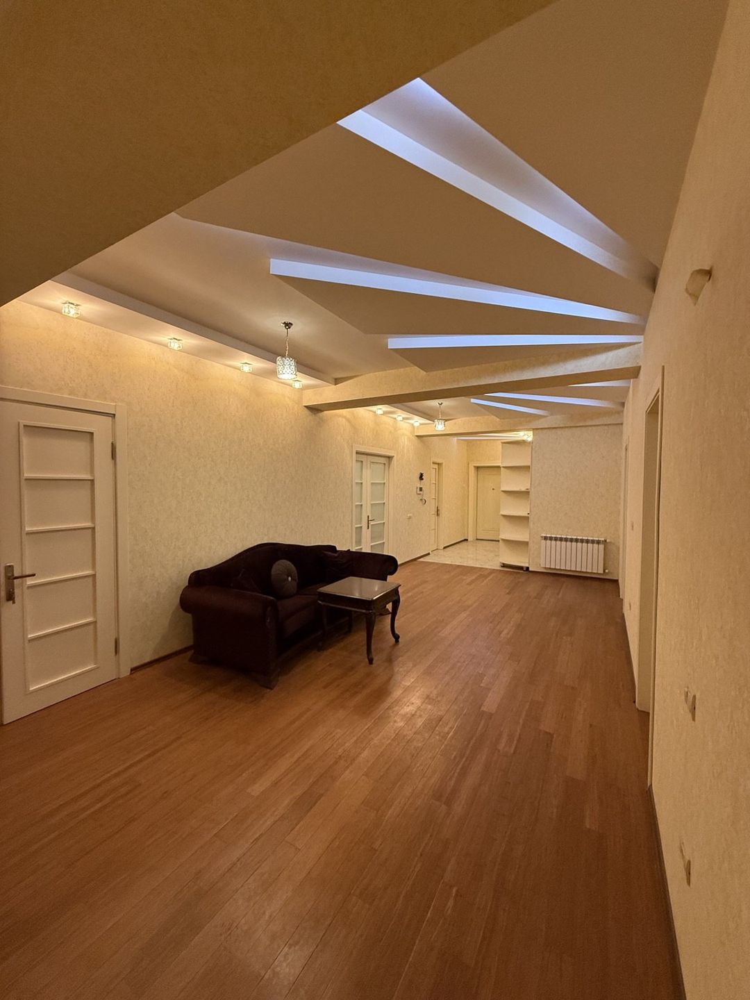 Satılır 5 otaqlı yeni tikili 190 m² — Mənzil, Bakı (3)