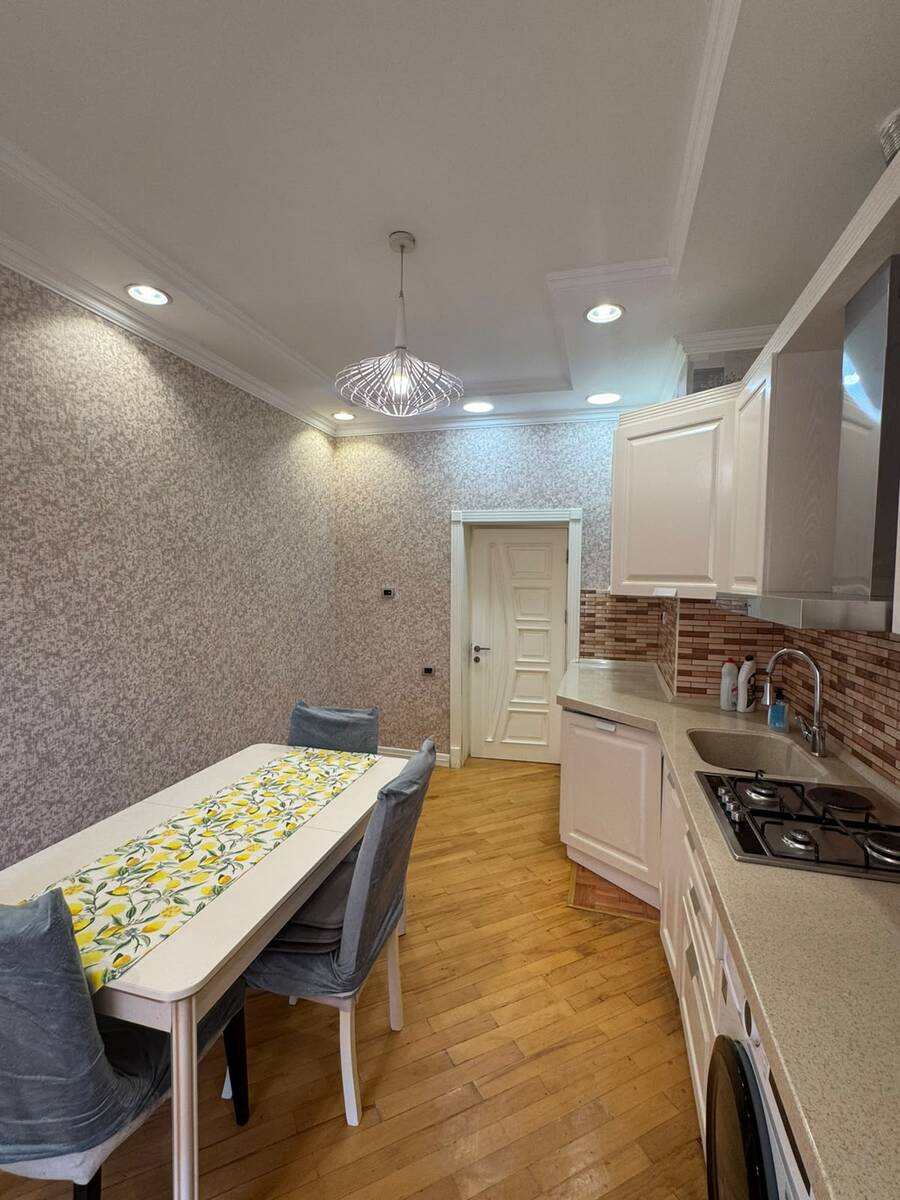 İcarəyə verilir 4 otaqlı yeni tikili 150 m² — Mənzil, Bakı (9)