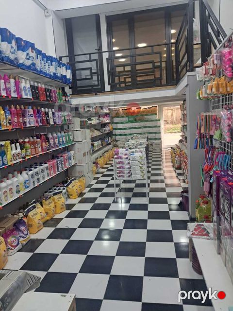Satılır obyekt 80 m²