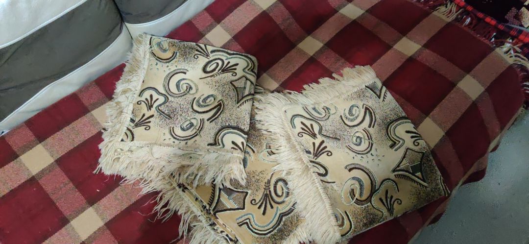 Divan və kreslo örtüyü — Yastıqlar, Bakı (2)