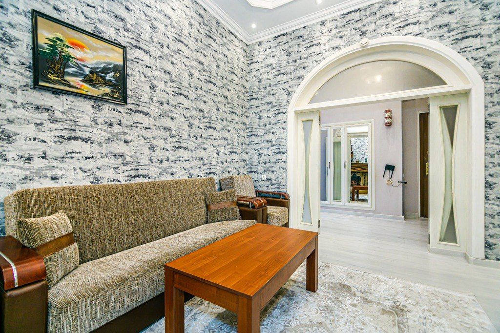 İcarəyə verilir 2 otaqlı köhnə tikili 60 m² — Mənzil, Bakı (7)