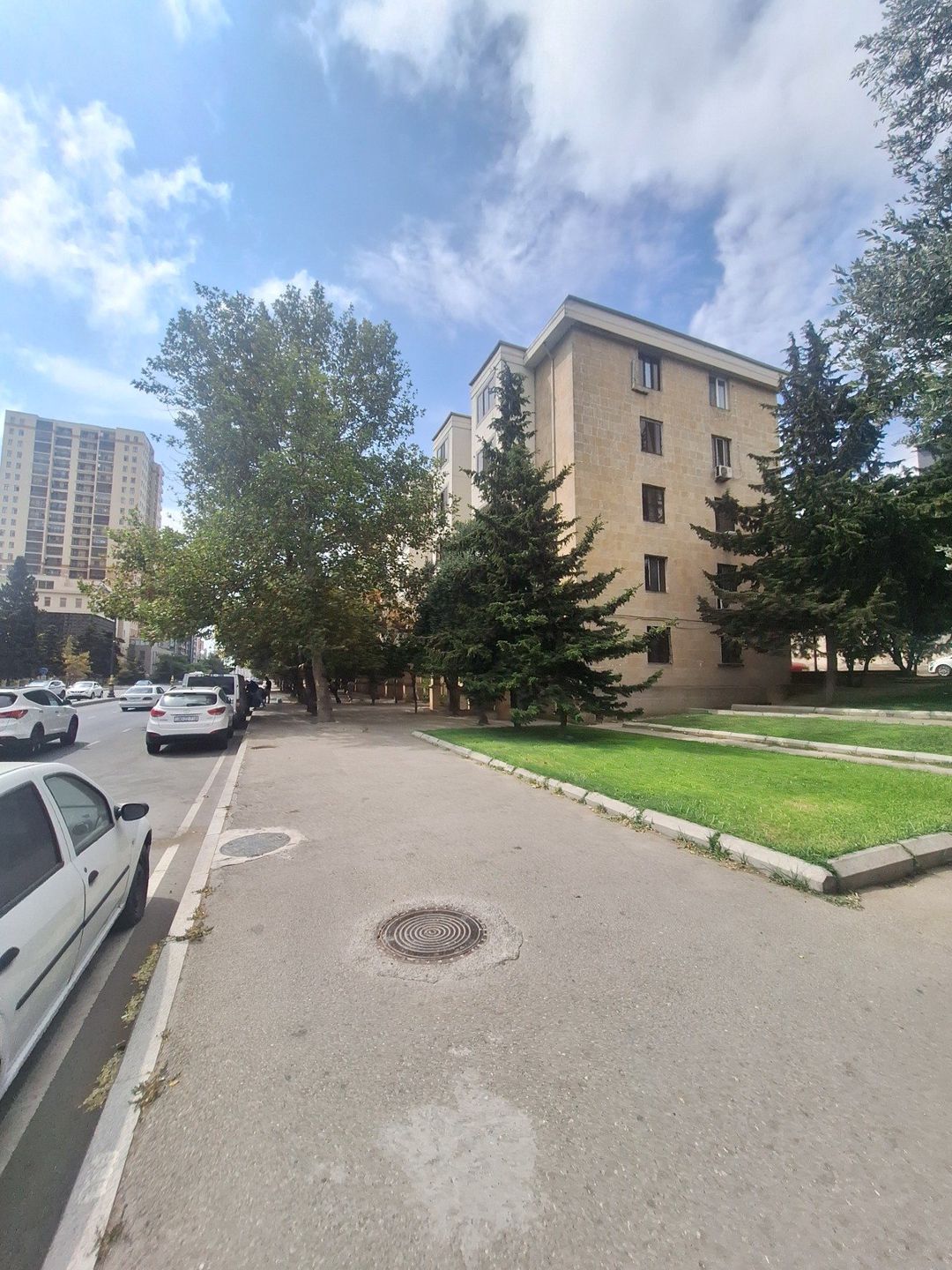Satılır 2 otaqlı köhnə tikili 50 m² — Mənzil, Bakı (3)