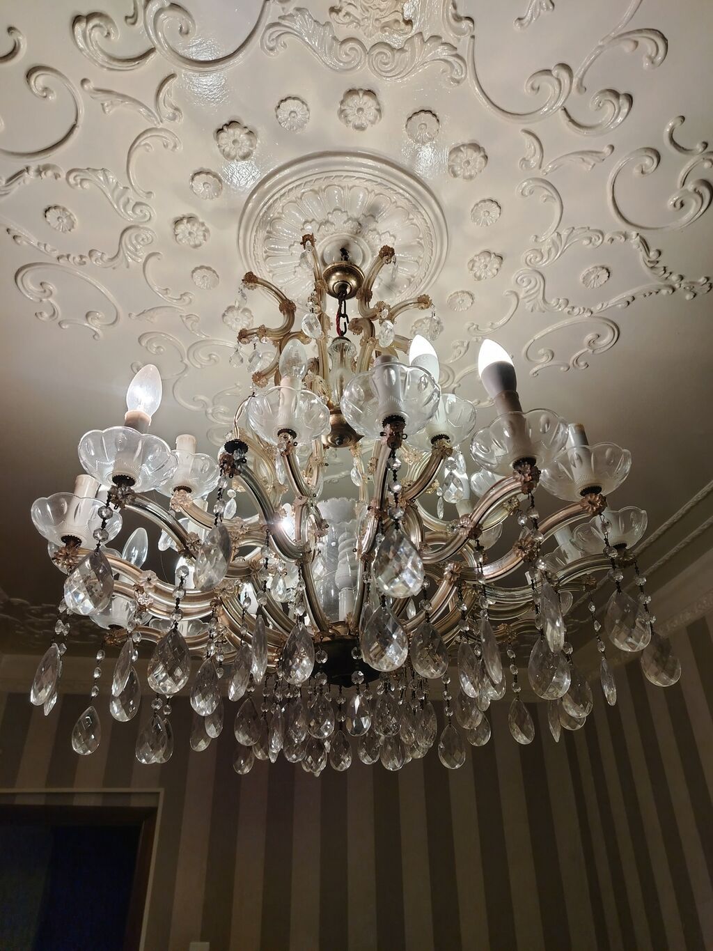 Çılçıraq, 10 və daha çox lampa, Xrustal — İşıqlandırma, Bakı