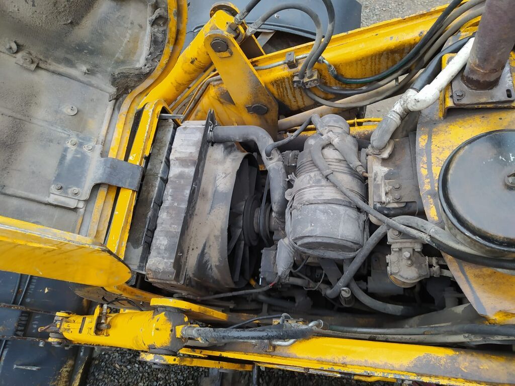 MST ekskavator-yükləyici (backhoe loader) - Marka/model: MST M5 — Ekskavatorlar, Gəncə (6)