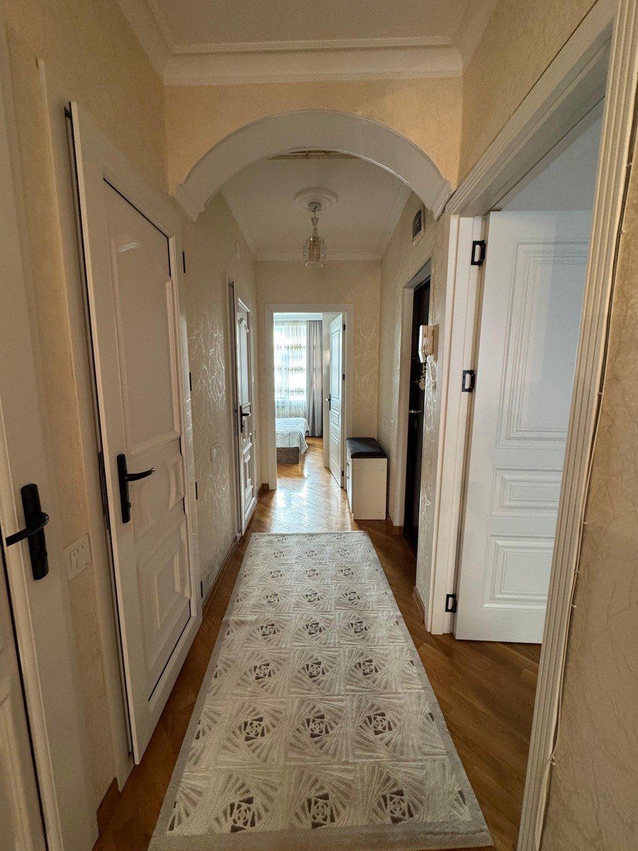 Satılır 2 otaqlı köhnə tikili 70 m² — Mənzil, Bakı (9)