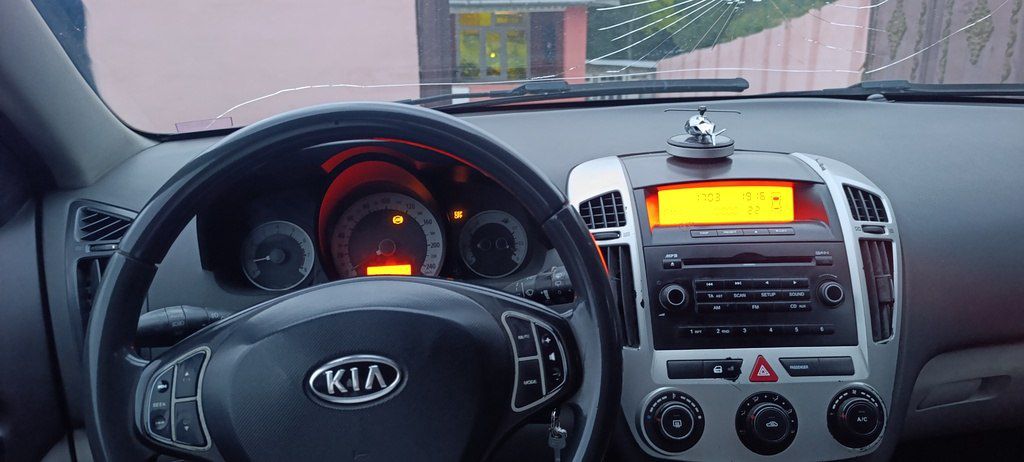 Kia Ceed SW, 1.4 L, 2008 il, 500 000 km — Avtomobillər, Bakı (7)