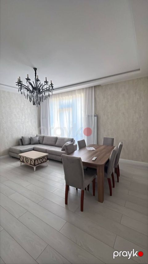 İcarəyə verilir 3 otaqlı yeni tikili 120 m²