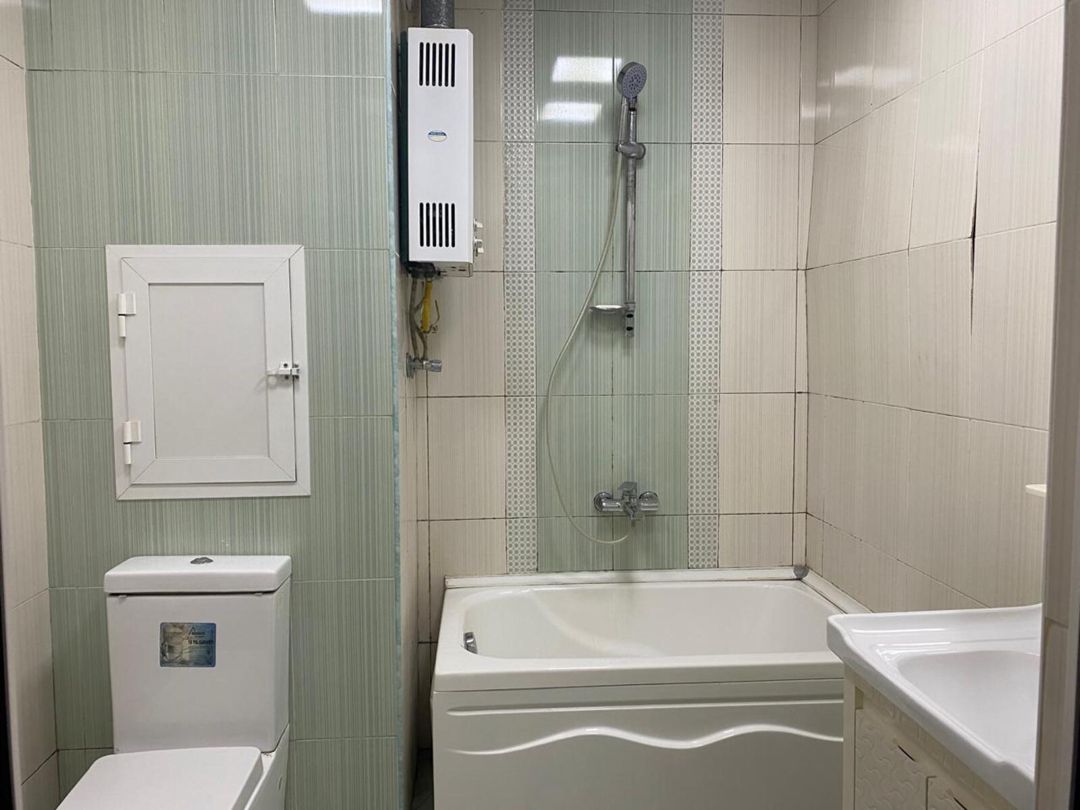 İcarəyə verilir 2 otaqlı köhnə tikili 60 m² — Mənzil, Bakı (9)