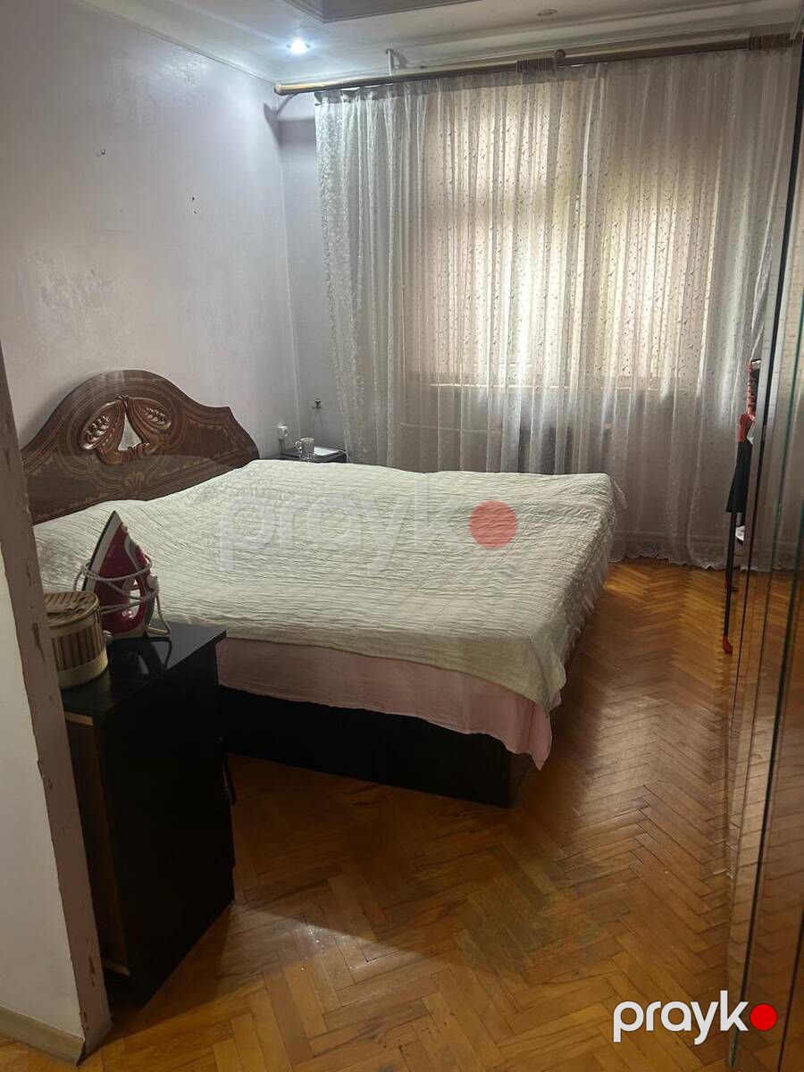 Satılır 2 otaqlı köhnə tikili 55 m² — Mənzil, Bakı (3)