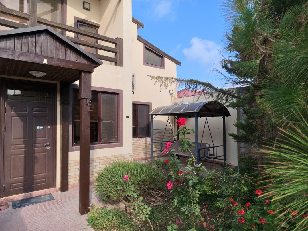 Satılır 5 otaqlı həyət evi/bağ evi 170 m² — Ev, villa, Bakı (12)