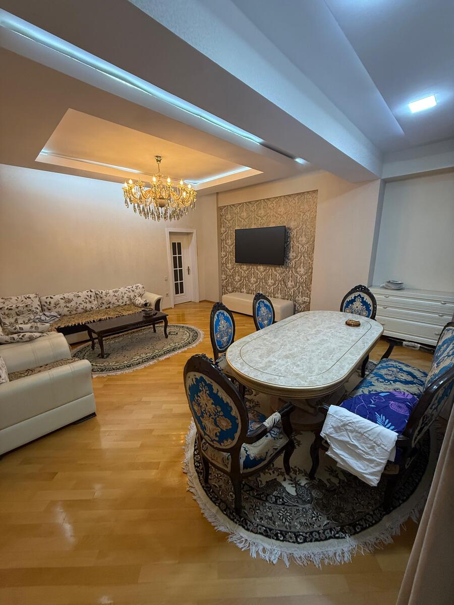 Satılır 3 otaqlı yeni tikili 134 m² — Mənzil, Bakı (2)