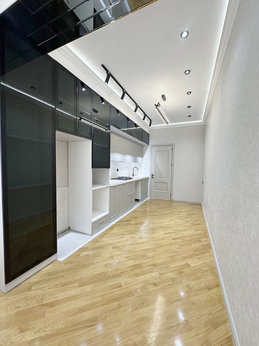 Satılır 4 otaqlı yeni tikili 140 m² — Mənzil, Bakı (7)