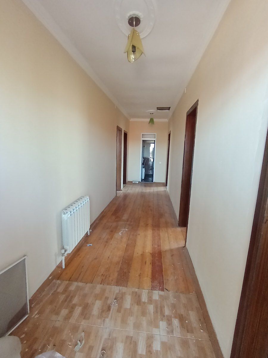 Satılır 4 otaqlı həyət evi/bağ evi 220 m² — Ev, villa, Bakı (11)