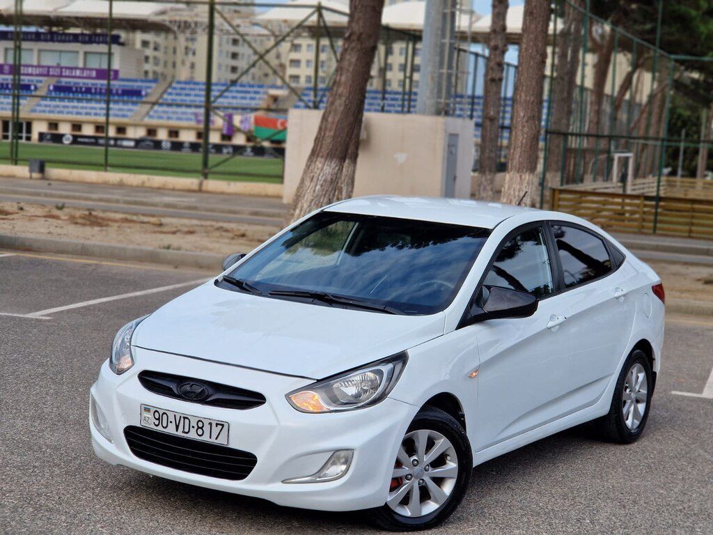 Hyundai Accent, 1.4 L, 2010 il, 289 698 km — Avtomobillər, Bakı (6)