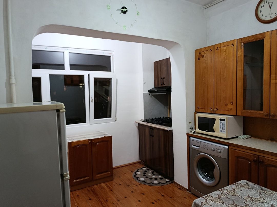 İcarəyə verilir 3 otaqlı köhnə tikili 85 m² — Mənzil, Bakı (9)