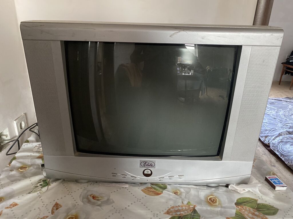Elite markalı kineskop (CRT) televizor - Ekran: təxminən 29–32 düym — Televizorlar, Digah (3)
