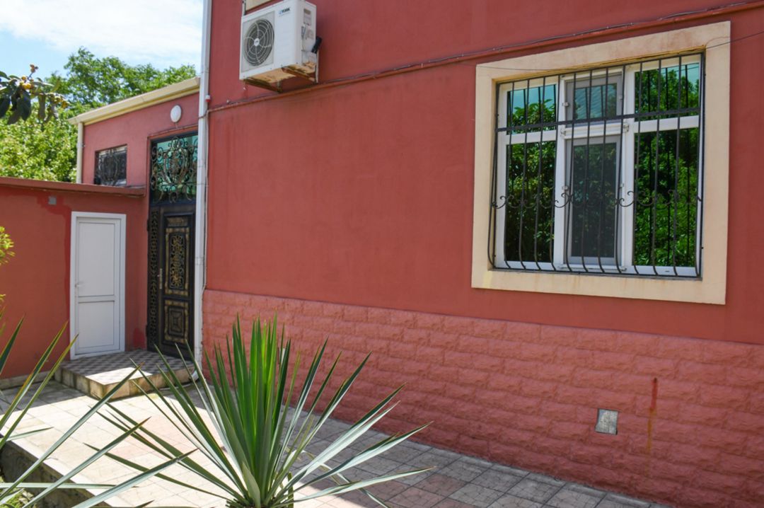 Satılır 7 otaqlı həyət evi/bağ evi 185 m² — Ev, villa, Bakı (2)