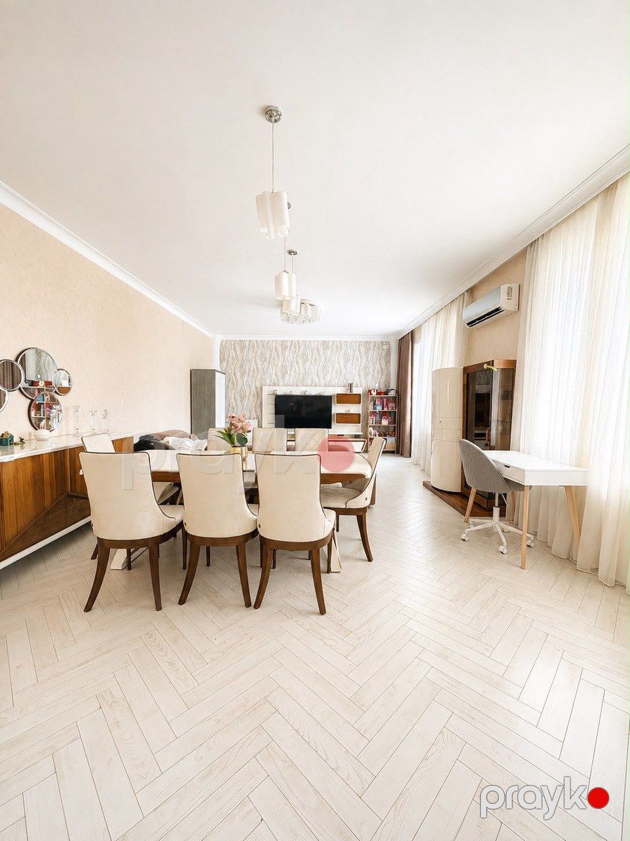 Satılır 6 otaqlı yeni tikili 303 m² — Mənzil, Bakı (3)