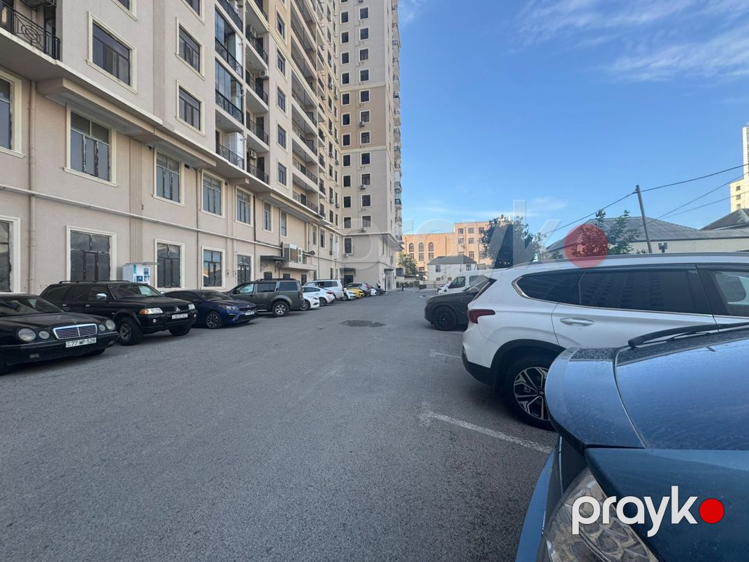 Satılır 4 otaqlı yeni tikili 185 m² — Mənzil, Bakı (2)