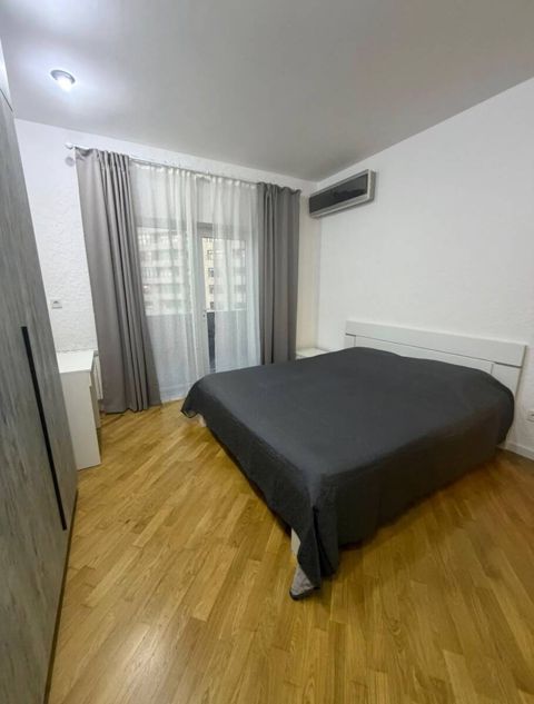 İcarəyə verilir 3 otaqlı yeni tikili 70 m² — Bakı