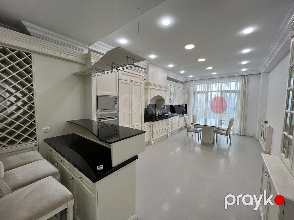 Satılır 4 otaqlı yeni tikili 250 m² — Mənzil, Bakı (7)