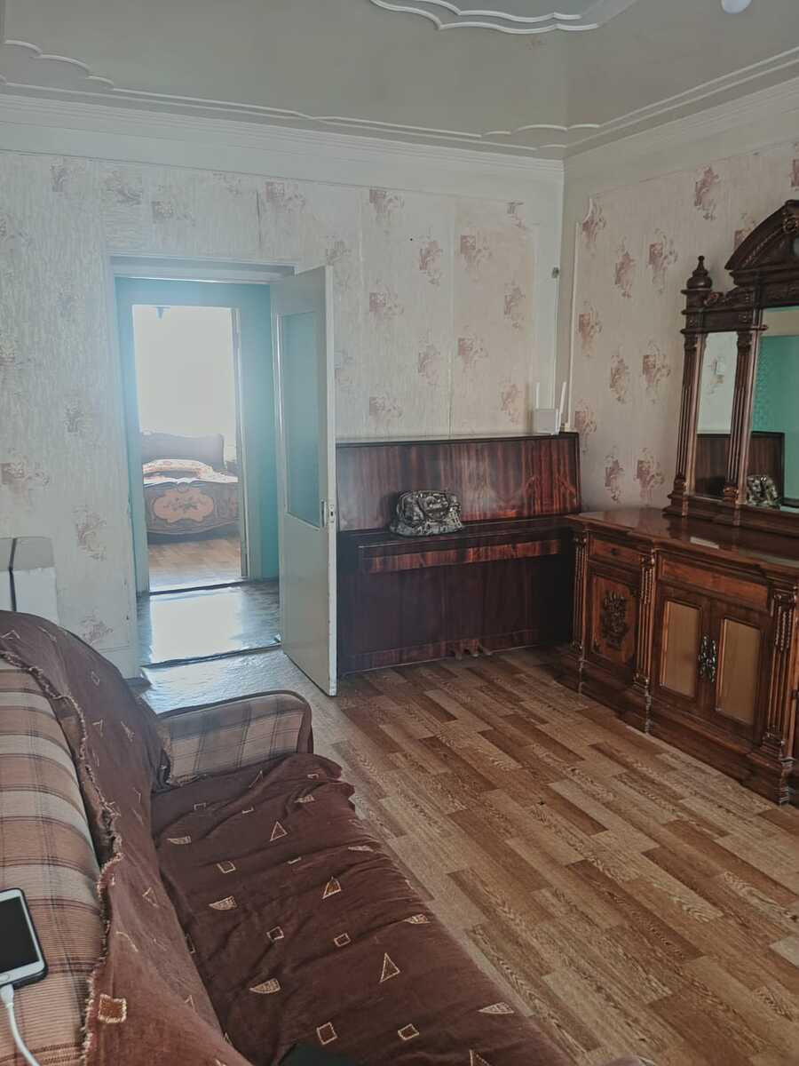 Satılır 5 otaqlı köhnə tikili 110 m² — Mənzil, Bakı (8)