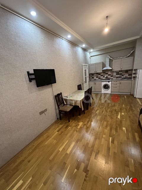 İcarəyə verilir 2 otaqlı yeni tikili 50 m²