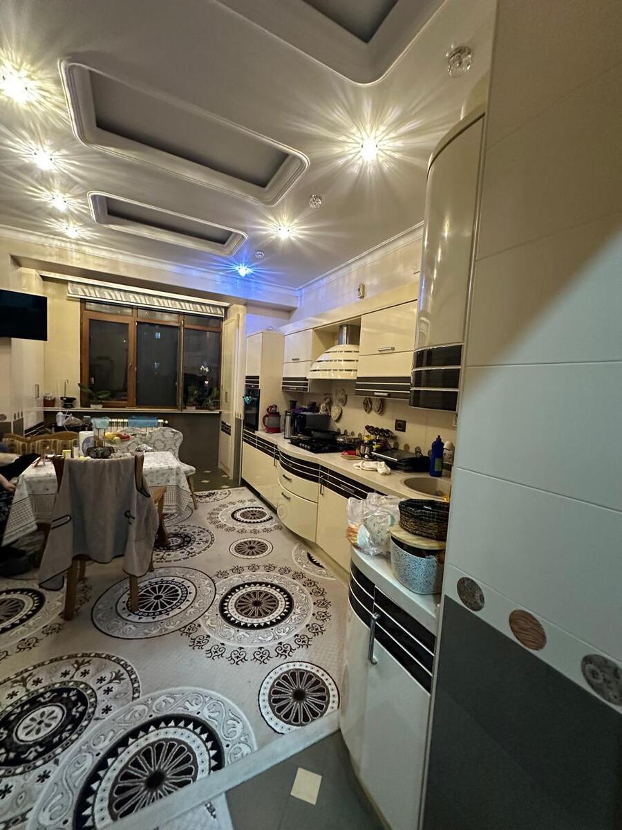 Satılır 4 otaqlı yeni tikili 164 m² — Mənzil, Bakı (12)