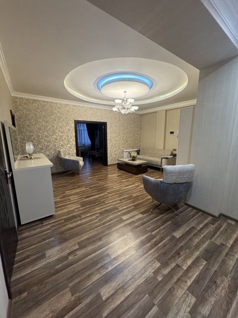 Satılır 3 otaqlı yeni tikili 137 m² — Bakı
