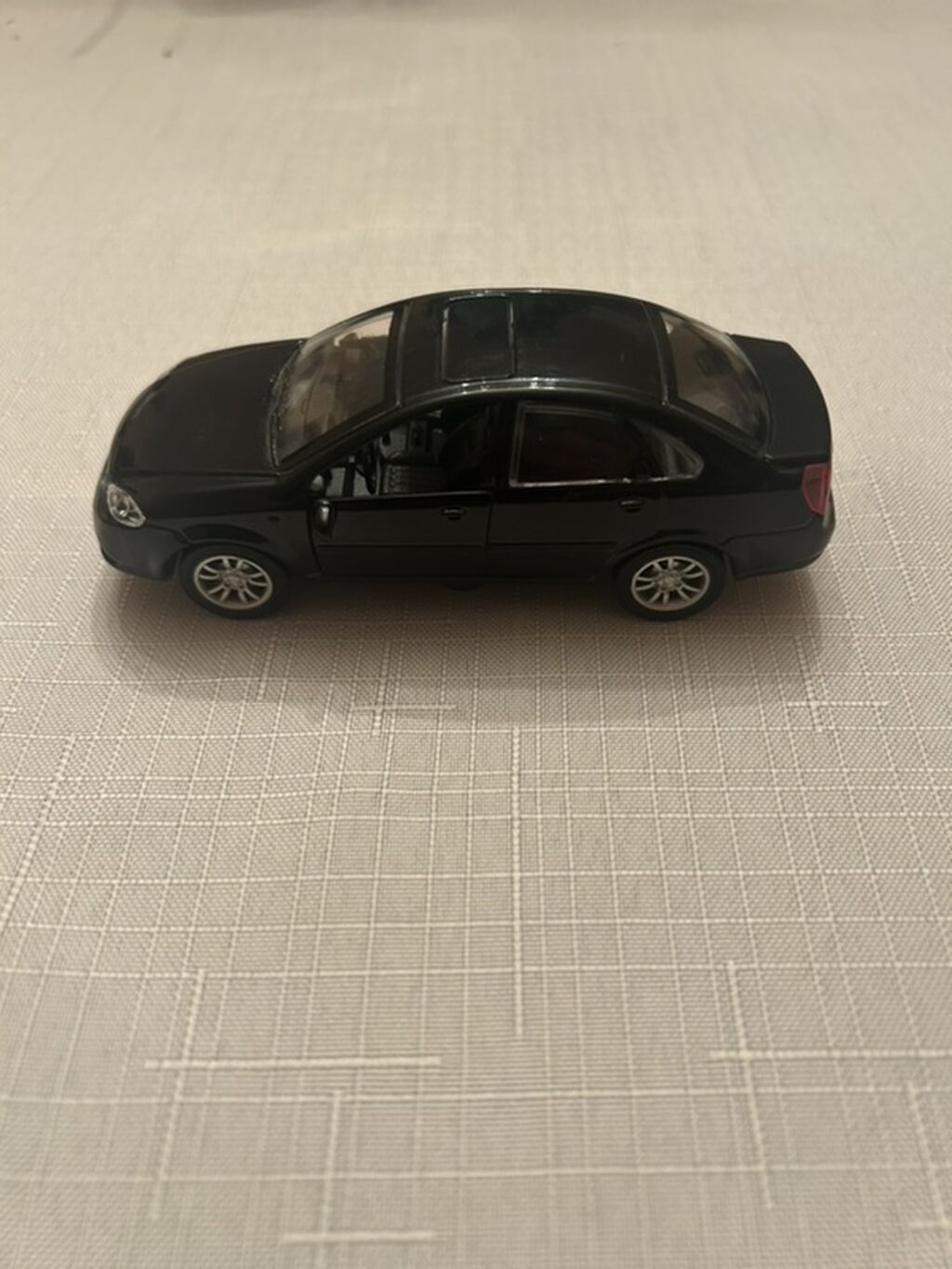 Qara rəngli metal oyuncaq sedan model avtomobil - Realistik sedan — Oyuncaqlar, Bakı (3)