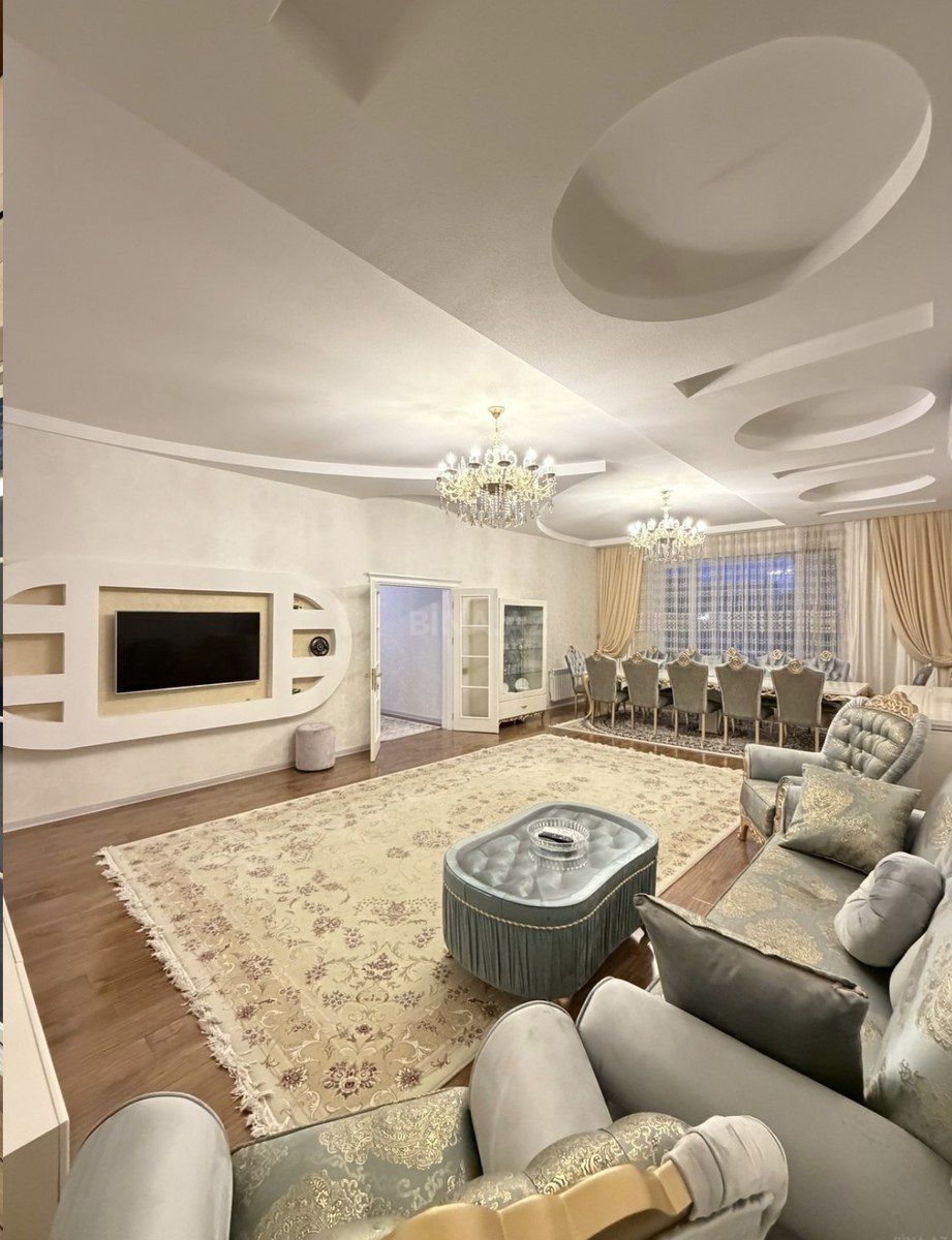 Satılır 6 otaqlı həyət evi/bağ evi 320 m² — Ev, villa, Bakı (11)