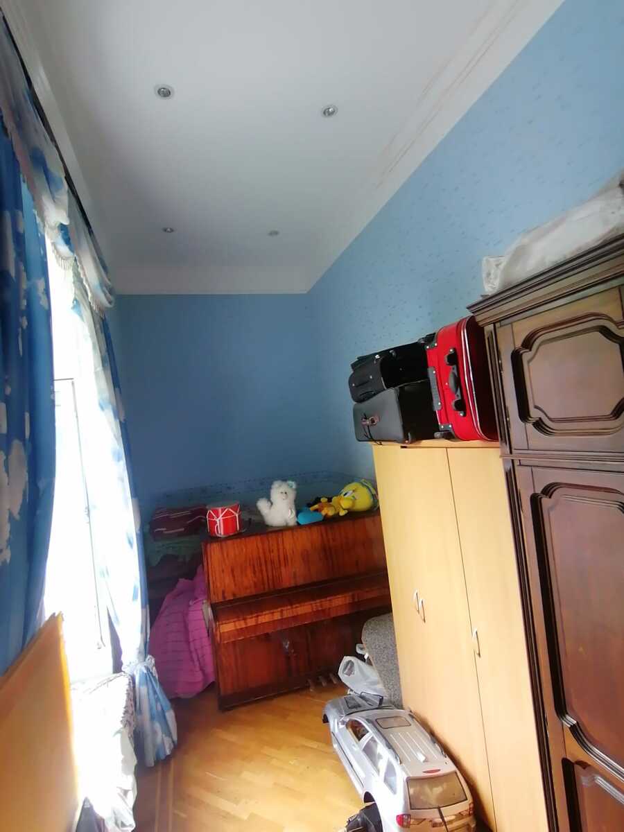 6-otaqlı mənzil, Salatın Əsgərova küç., 220 m² — Mənzil, Bakı (10)