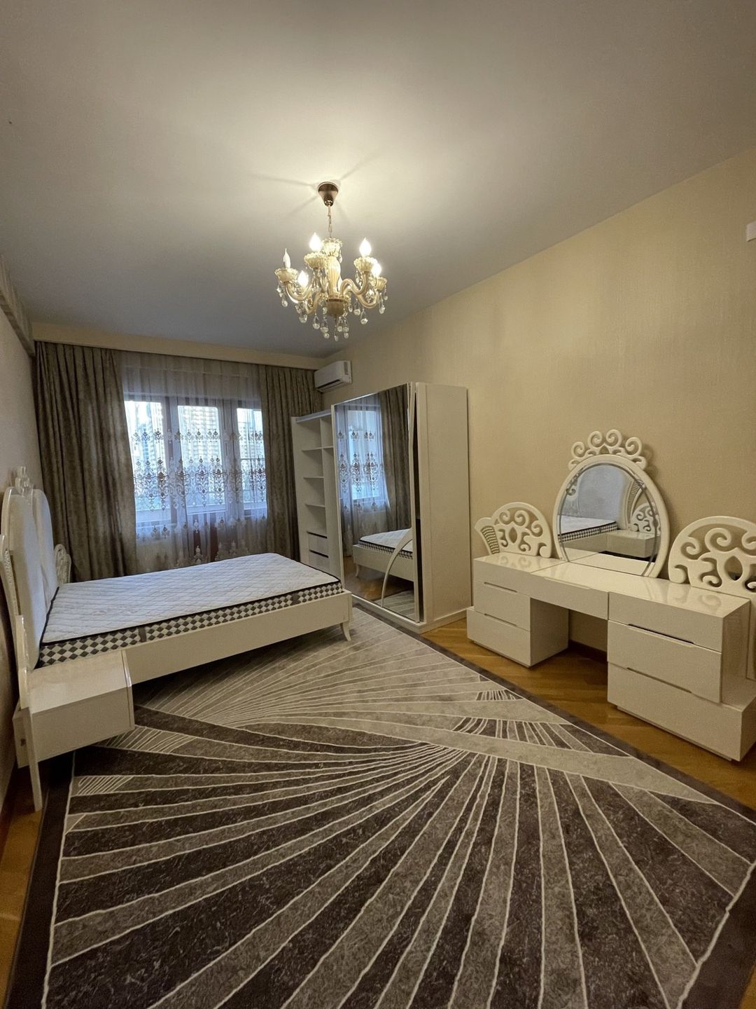 İcarəyə verilir 3 otaqlı yeni tikili 220 m² — Mənzil, Bakı (6)