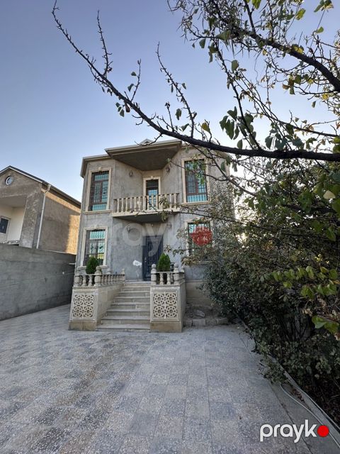Satılır 4 otaqlı həyət evi/bağ evi 160 m²