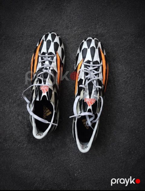 Super ideal veziyyetde adidas butsu orginal 41 razmer 1 defe geyinilib — Bakı
