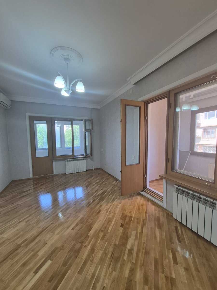Satılır 2 otaqlı köhnə tikili 50 m² — Mənzil, Bakı (4)