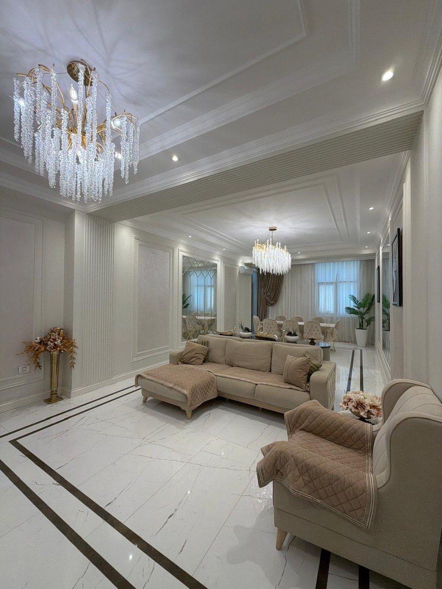 Satılır 4 otaqlı yeni tikili 206 m² — Mənzil, Bakı (3)