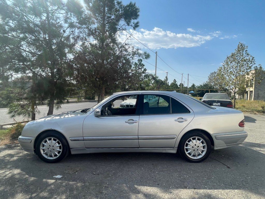 Mercedes E 220, 2.2 L, 1999 il, 450 000 km — Avtomobillər, Goranboy (4)