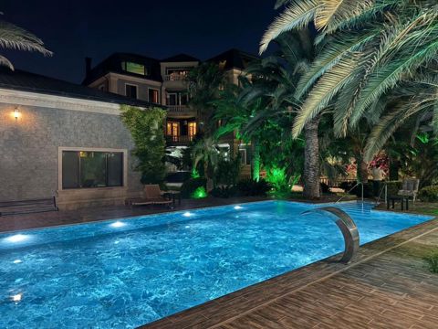 İcarəyə verilir 8 otaqlı həyət evi/bağ evi 600 m² — Bakı