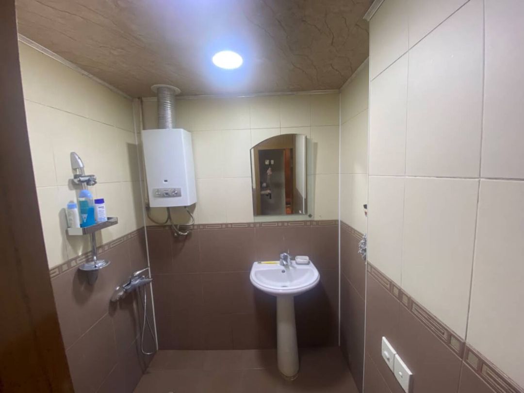 Satılır 4 otaqlı köhnə tikili 110 m² — Mənzil, Bakı (6)
