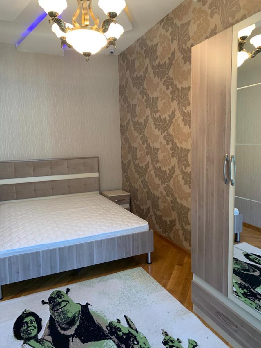İcarəyə verilir 8 otaqlı həyət evi/bağ evi 400 m² — Ev, villa, Bakı (9)
