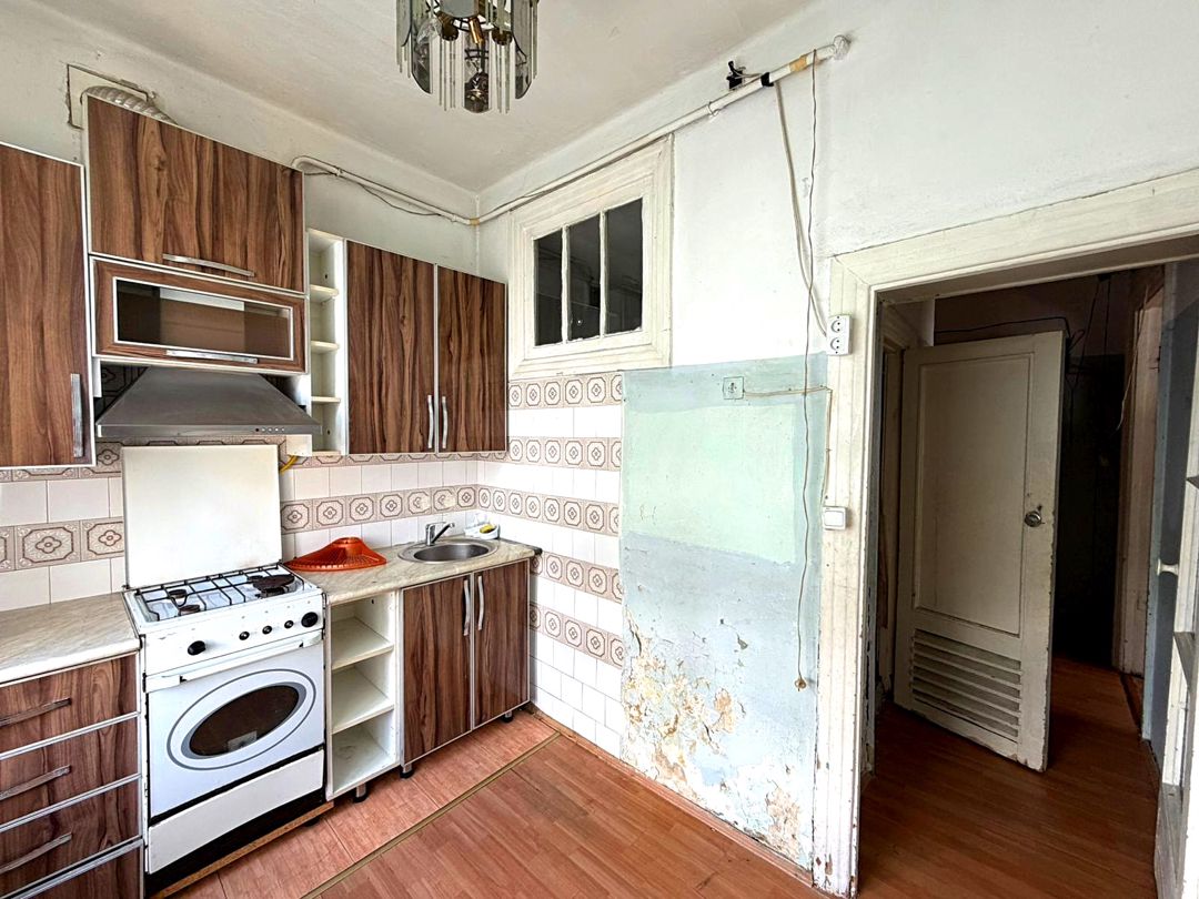 Satılır 1 otaqlı köhnə tikili 40 m² — Mənzil, Bakı (8)