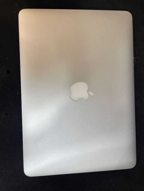 Apple MacBook Pro 13" (Retina, Mid 2014) - Ekran: 13.3" Retina