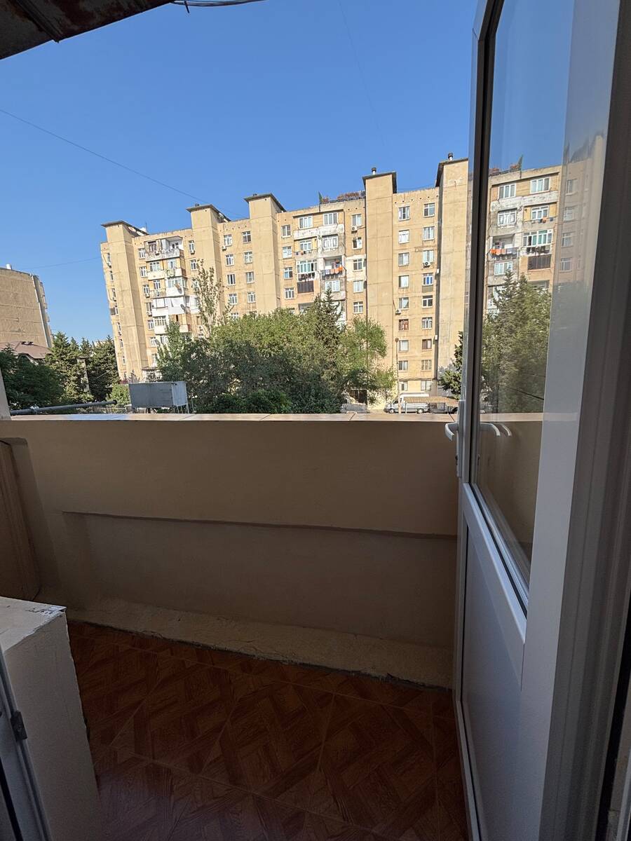Satılır 2 otaqlı köhnə tikili 65 m² — Mənzil, Bakı (10)