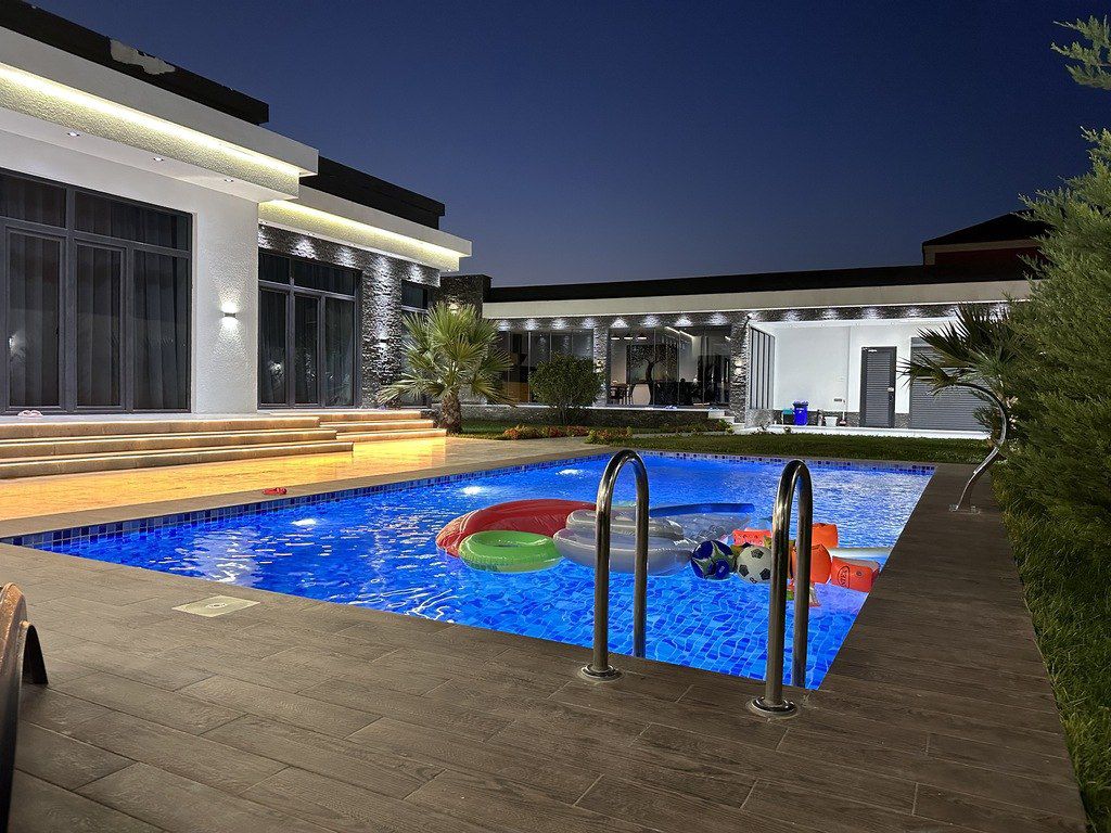 İcarəyə verilir 6 otaqlı həyət evi/bağ evi 350 m² — Ev, villa, Bakı (8)