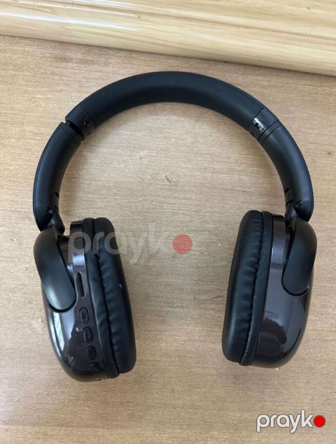 Bluetooth qulaqlıq – over‑ear tipli - Simsiz bağlantı: Bluetooth ilə — Bakı