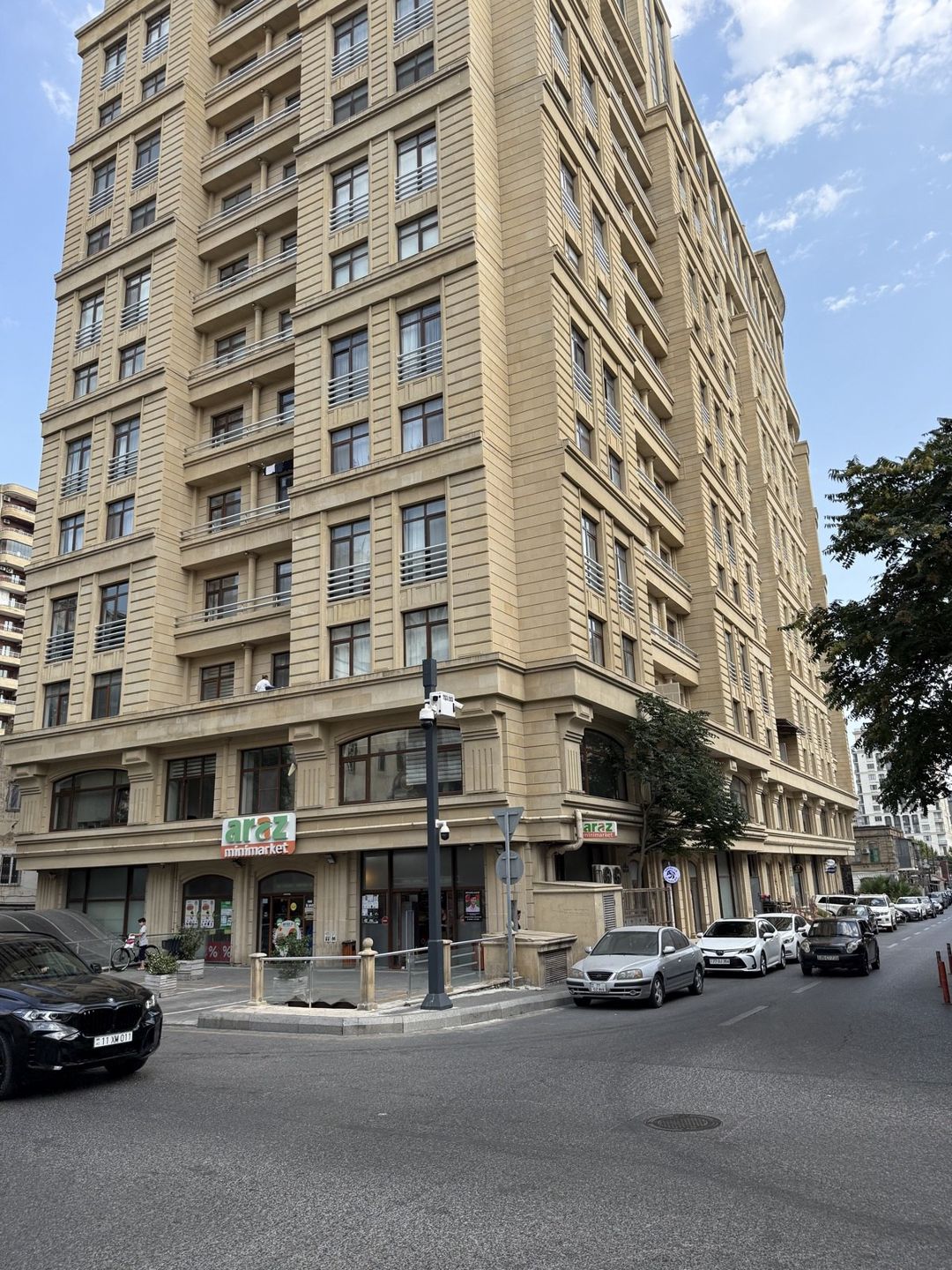 Satılır 5 otaqlı yeni tikili 330 m² — Mənzil, Bakı