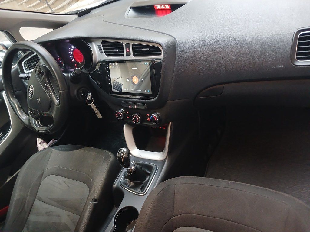 Kia Ceed SW, 1.6 L, 2015 il, 258 000 km — Avtomobillər, Bakı (7)
