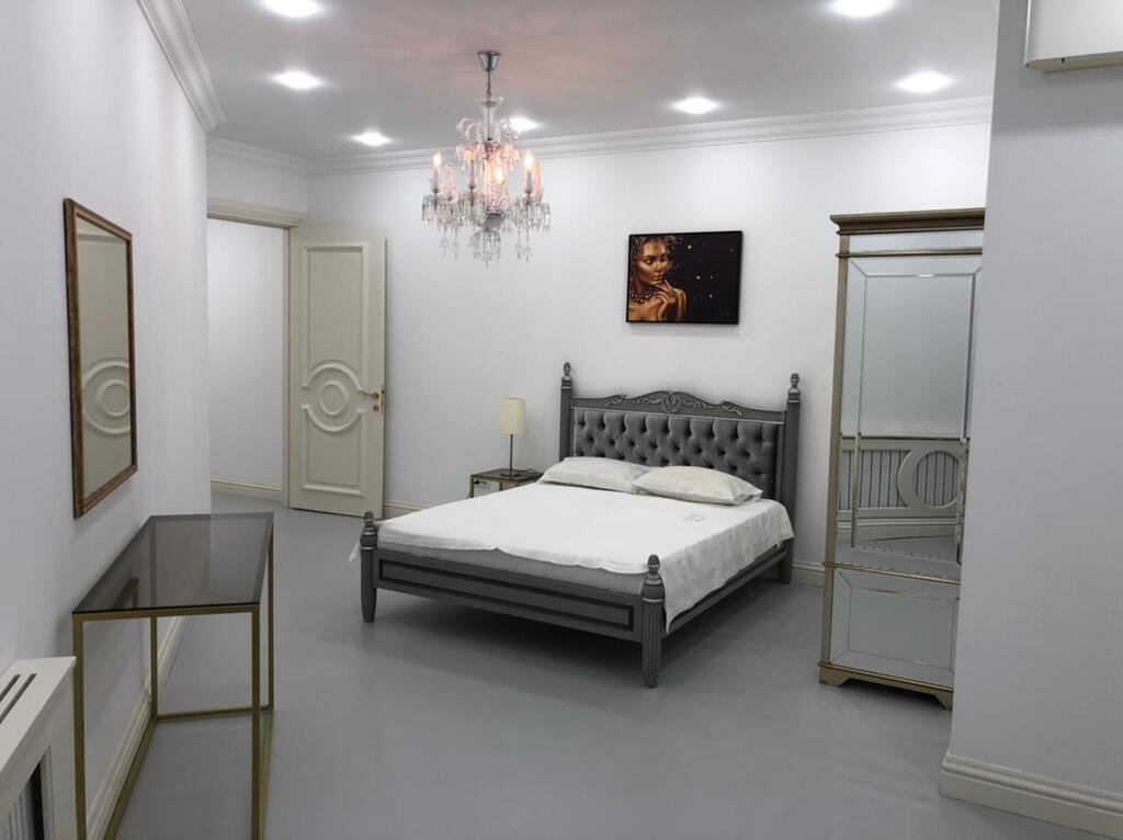 Satılır 4 otaqlı yeni tikili 250 m² — Mənzil, Bakı (10)